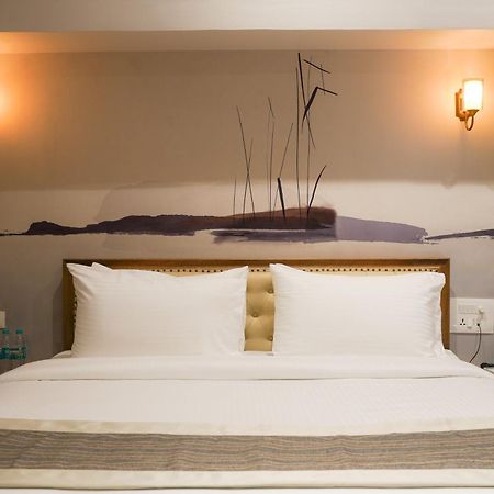 Ariena By Spree Hotels Goa Morjim Exterior photo