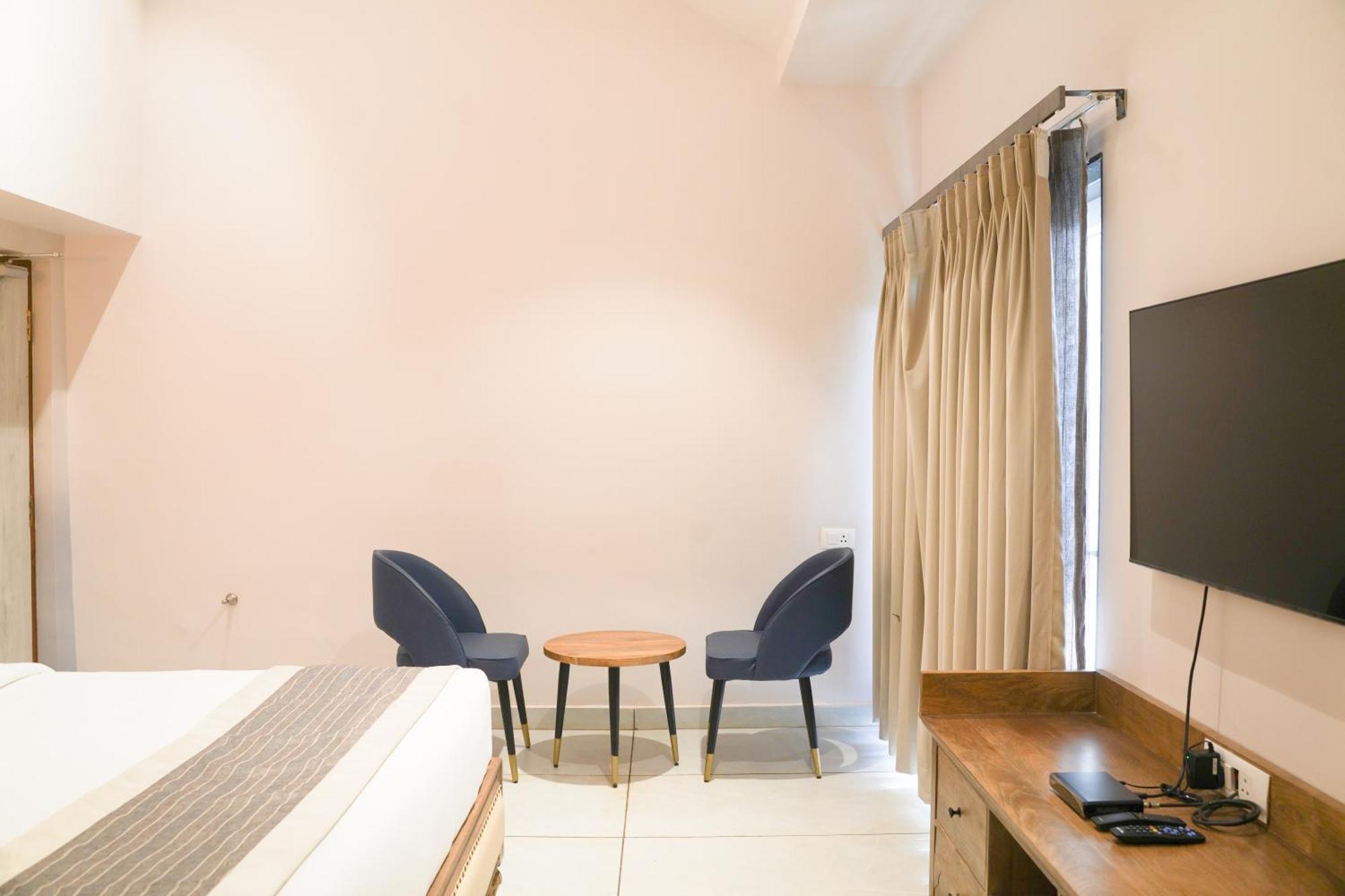 Ariena By Spree Hotels Goa Morjim Exterior photo