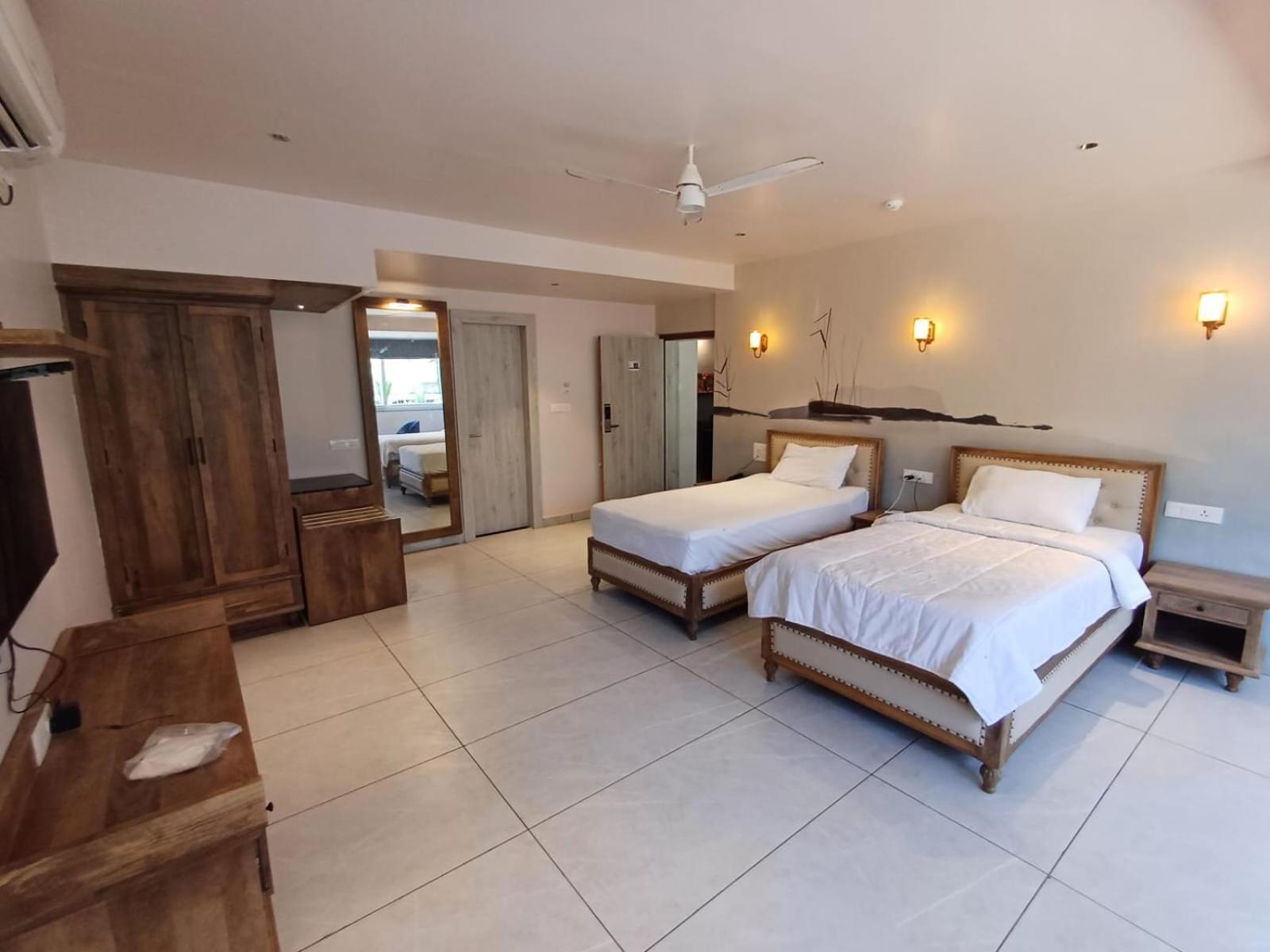 Ariena By Spree Hotels Goa Morjim Exterior photo